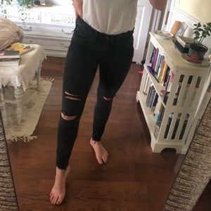 Black Distressed Skinny Jeans size 8/29